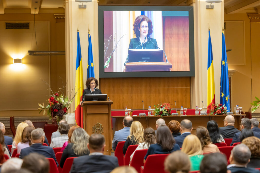 Fotografii conferinta alb 20 1