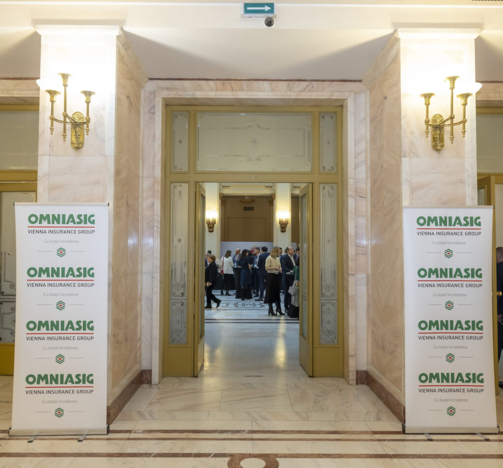 Fotografii conferinta alb 20 26